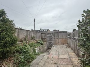 Photo 9- click for photo gallery